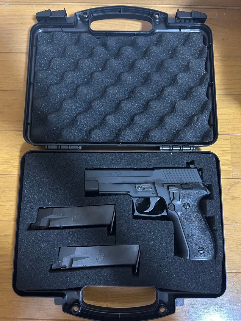 SIG SAUER P226レイル ガスガン 東京マルイ