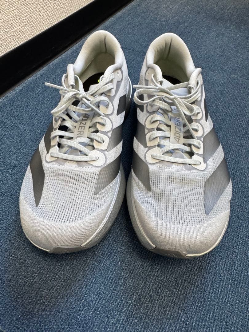 adidas ADIZERO EVO SL 28.0 グレー