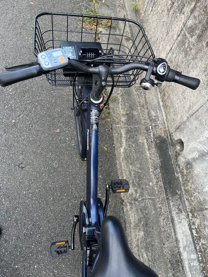 パナソニック　電動アシスト自転車 ネイビー 前バスケット付き