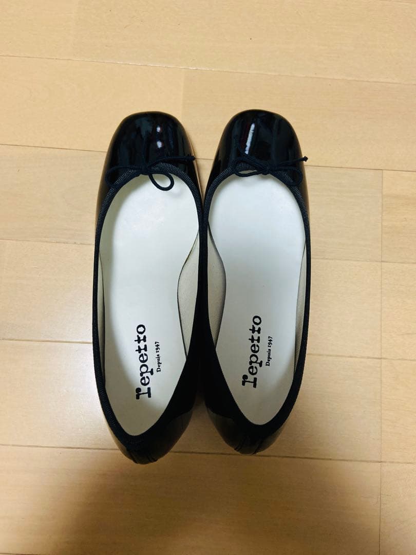 レペット　新品未使用　黒パンプス