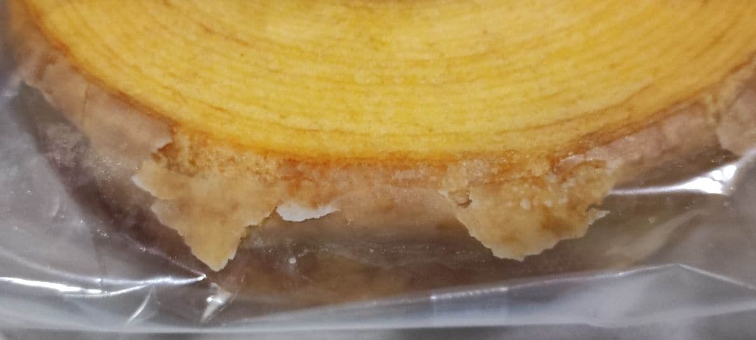 出品文必読後に購入可【治一郎アウトレットバウムクーヘンはちみつ】グレーズ剥がれ有