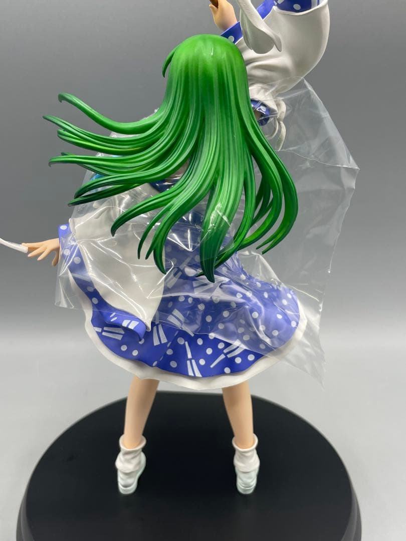 祀られる風の人間 東風谷早苗 東方Project 1/8 フィギュア
