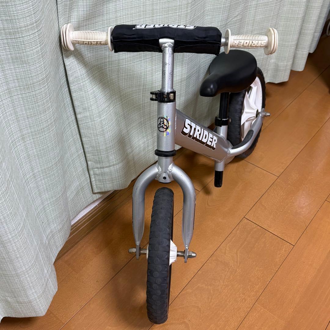 STRIDER ストライダー 12 PRO シルバー 最軽量