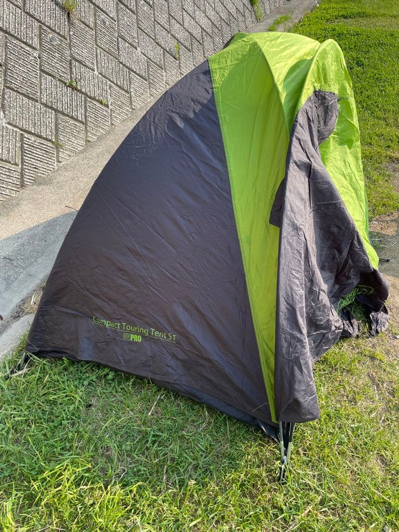 Compact Touring Tent ST 黒と緑