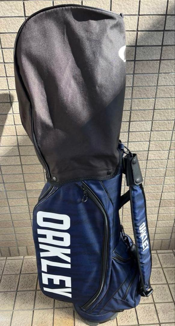 OAKLEY ネイビー キャディバッグ　ゴルフバック