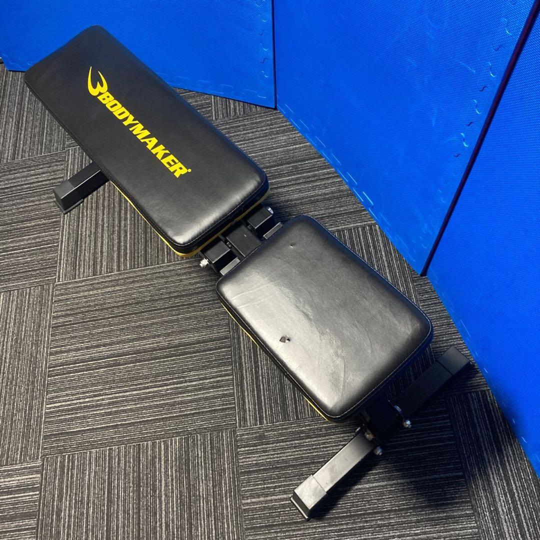 フラット インクラインベンチ。 ボディメーカー