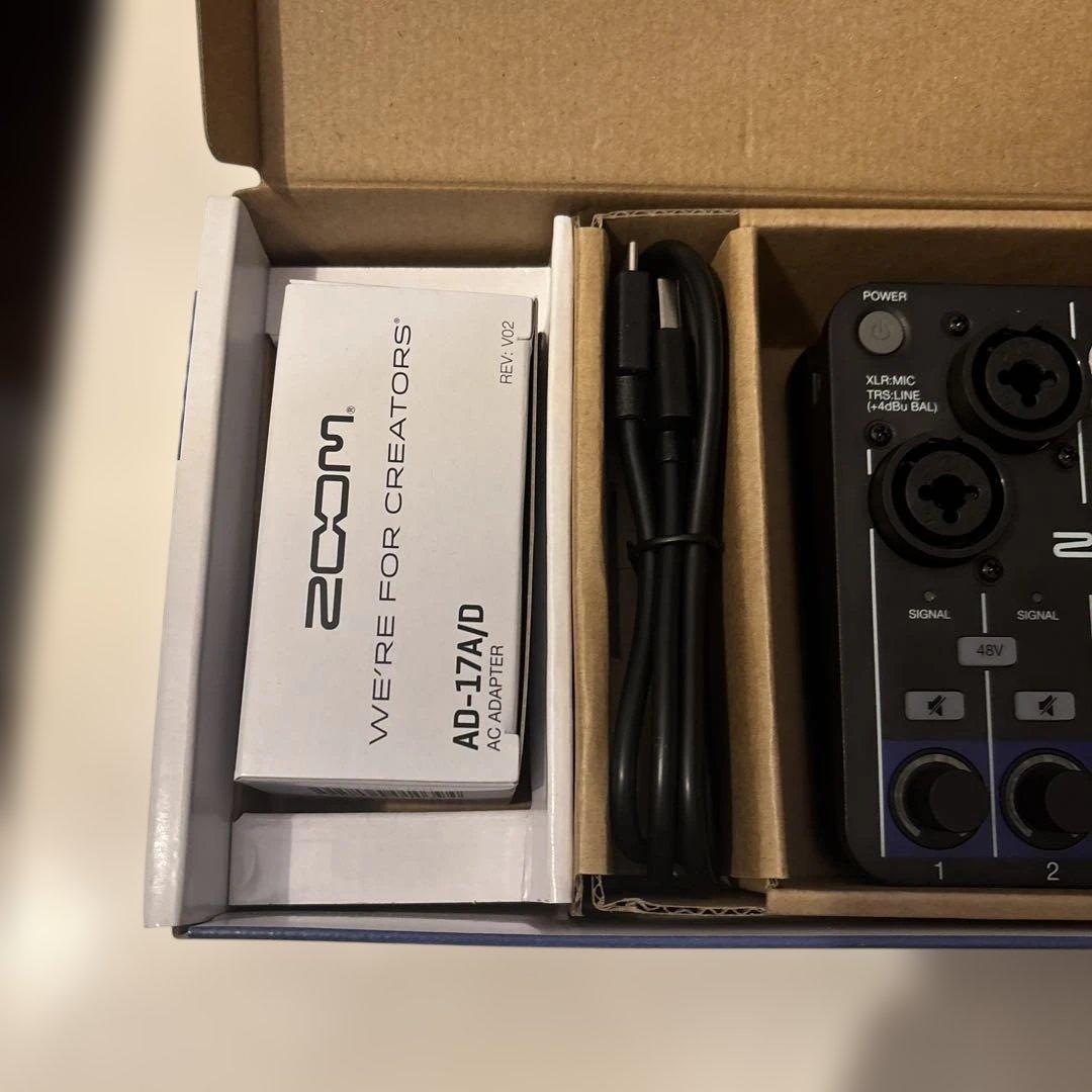 【即配送・箱あり】ZOOM LiveTrak L6 デジタルミキサー付属品あり