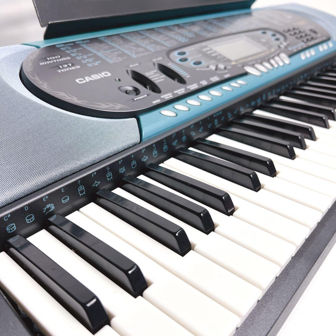 【美品・動作品】 CASIO 光ナビゲーション キーボード LK-70 BL