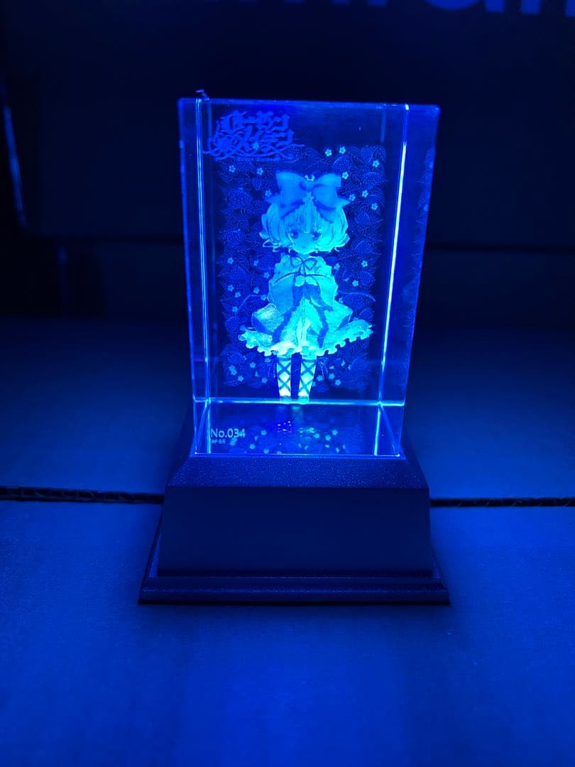 ローゼンメイデン プレミアムクリスタル 雛苺 音声入り目覚まし時計 真紅 翠星石