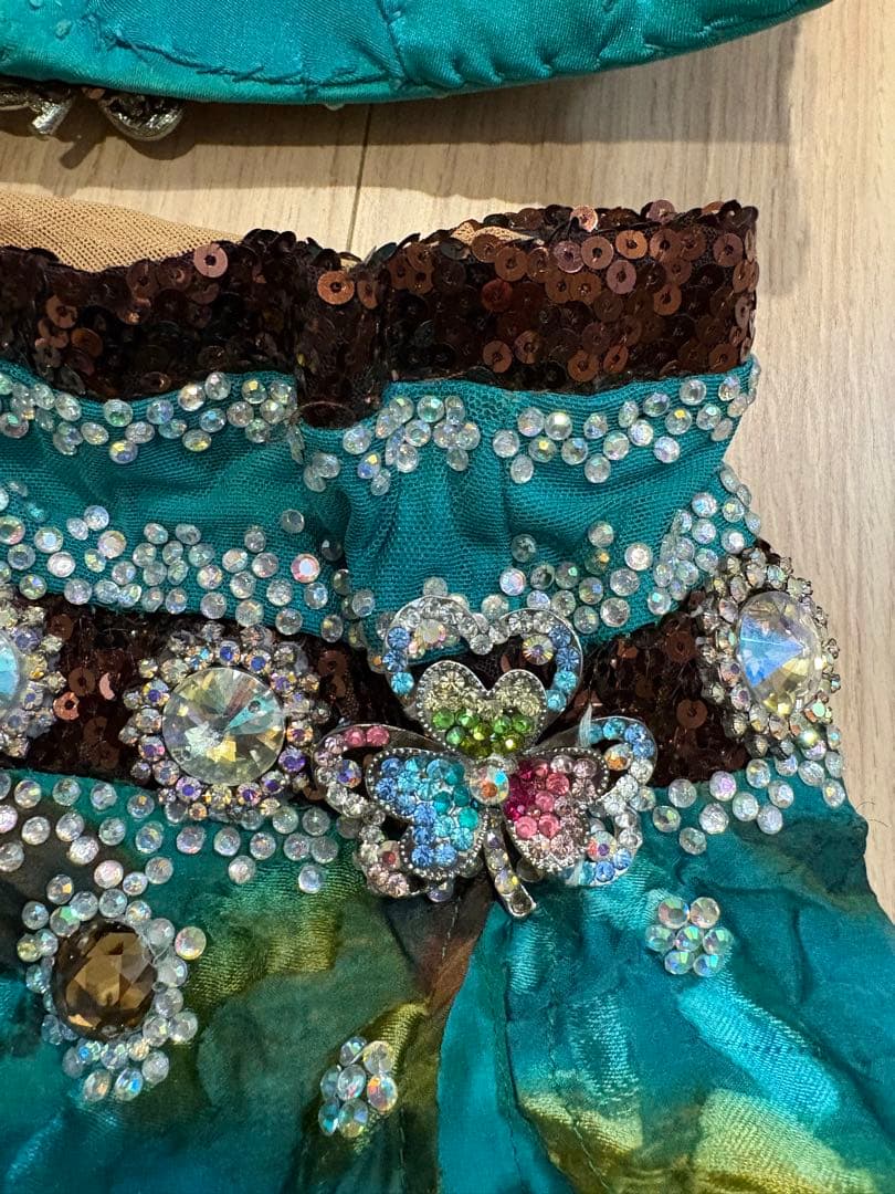 ベリーダンス衣装　マンドゥーハ サラマ　ピーコックグリーン　小柄