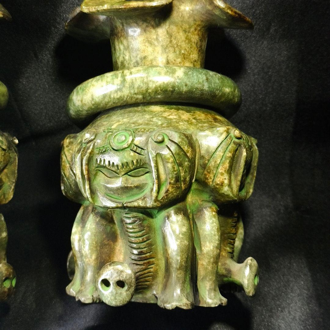 中国骨董 玉香炉一対 天然石 遊環 四面神獣立像 手彫り 作家物 風水 古美術品