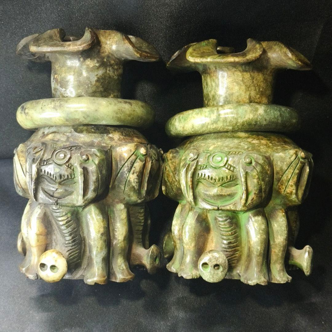 中国骨董 玉香炉一対 天然石 遊環 四面神獣立像 手彫り 作家物 風水 古美術品