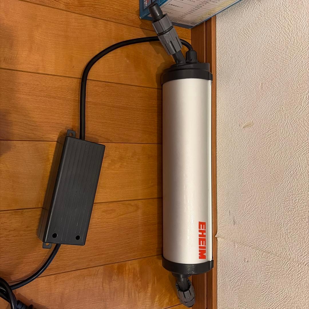 EHEIM relief UV 800 UVライト
