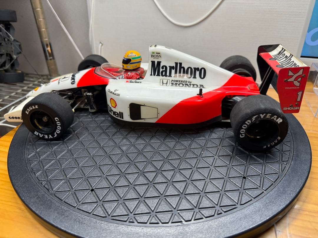 タミヤ マクラーレンMP4/6 ラジコン