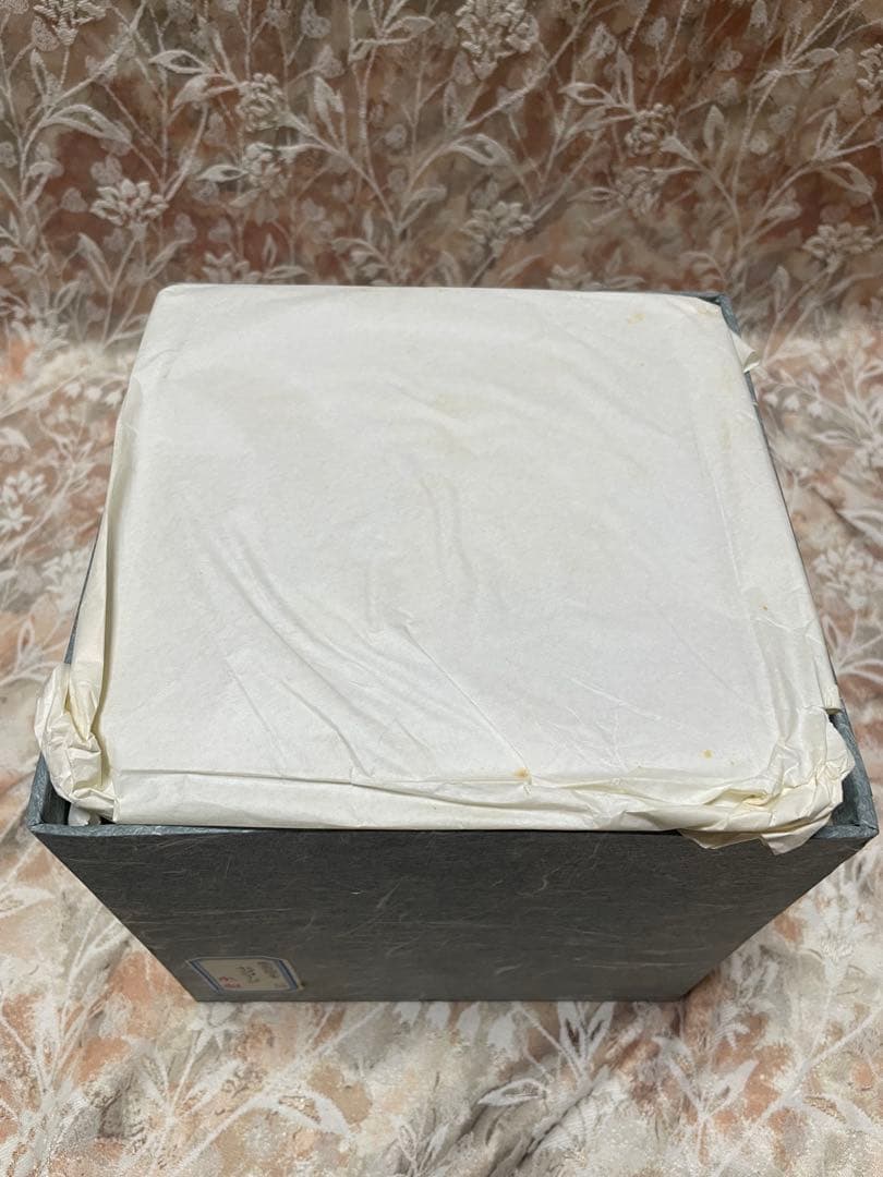 会津塗 三段重箱 天然木 うるし塗 草花蒔絵 黒塗り 漆器 正月 おせち 共箱付