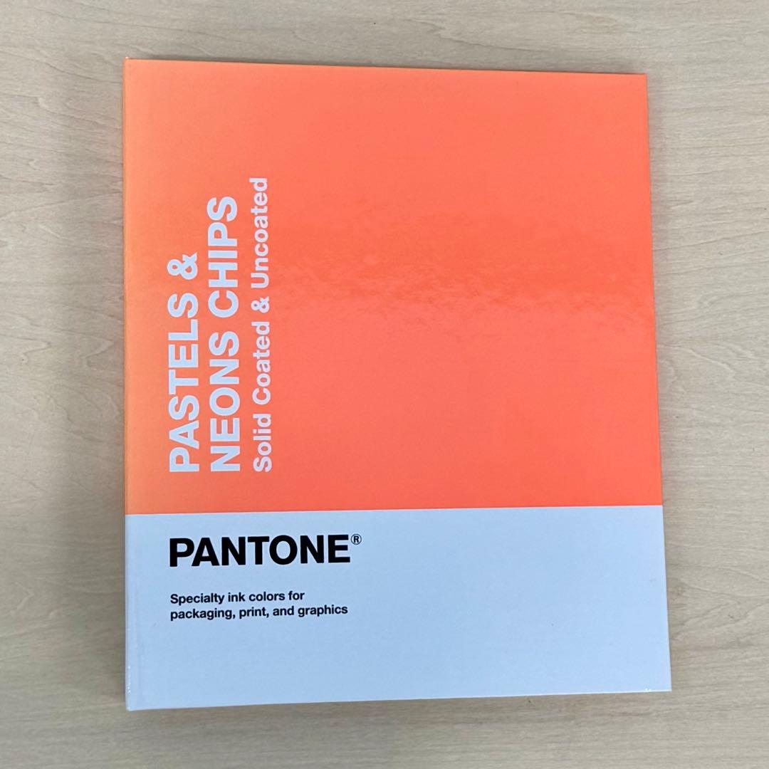 PANTONE PASTELS & NEONS CHIPS パステル＆ネオン