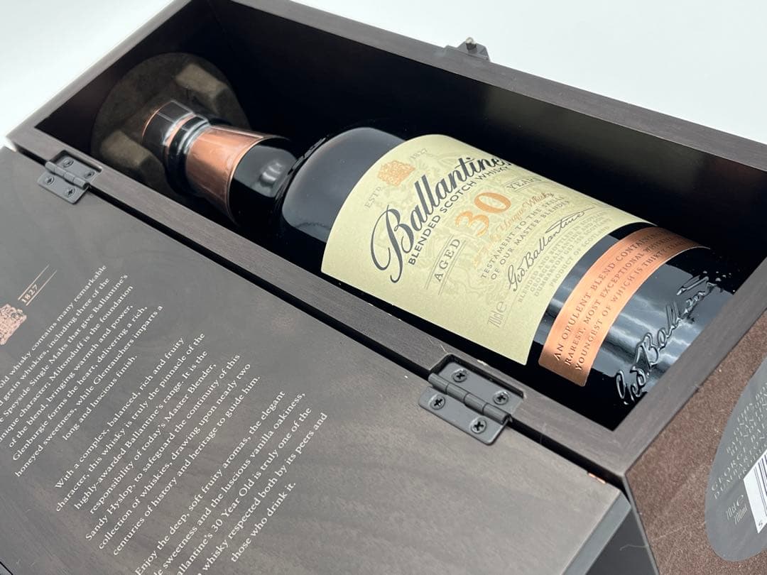 Ballantine's 30年 スコッチウイスキー 木箱入り