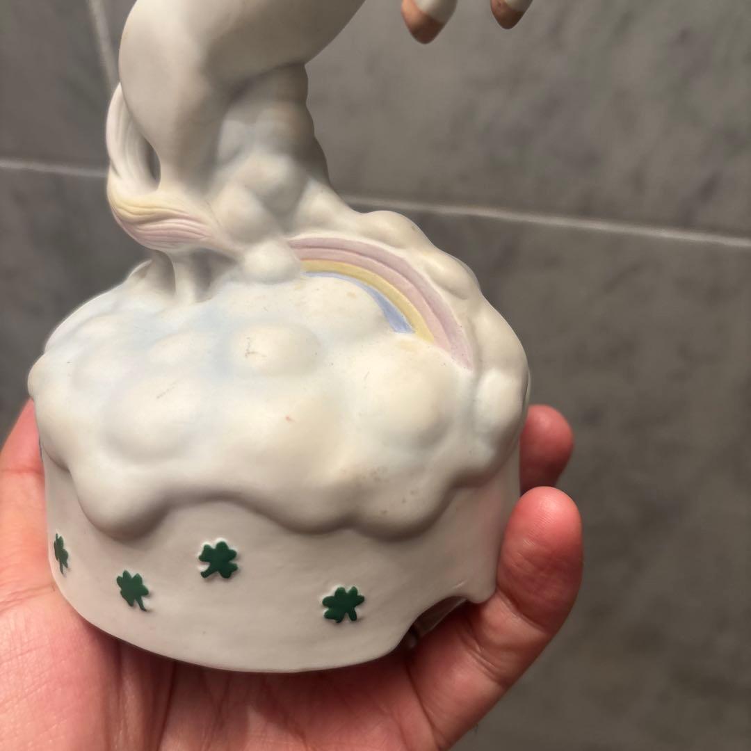 アメリカ80年代名門レフトン社美しいユニコーンのオルゴール陶器オブジェ