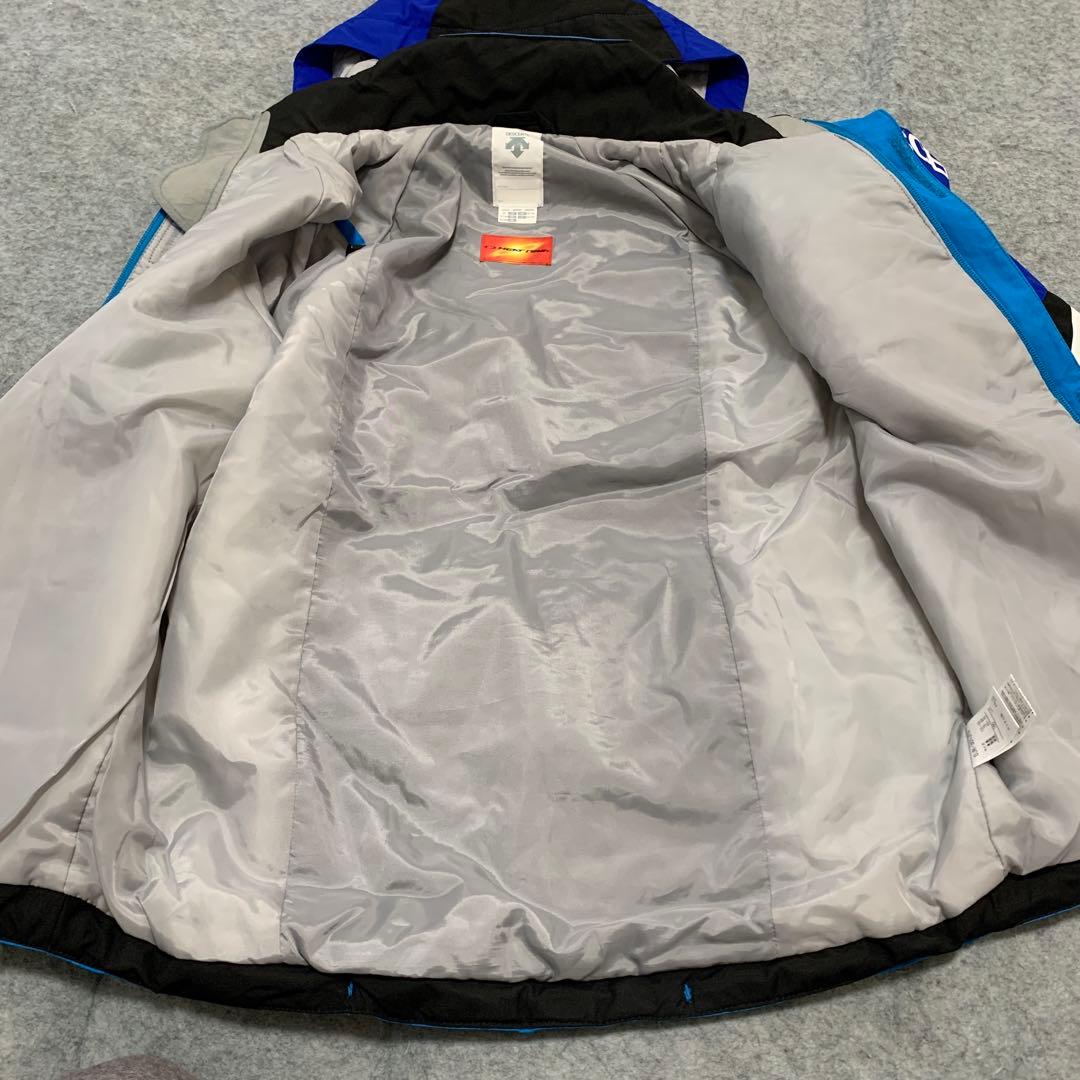 【美品】デサント　スキーウェア　セットアップ　上下　160