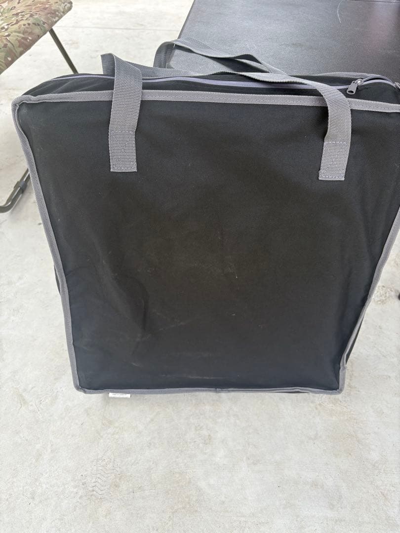 ARB オールドマンエミュ BP-51ディレクターチェア キャンピングチェア