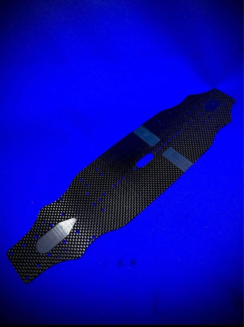 AXON TC10/3 用　カーボンシャーシ RC 蕨山Carbon