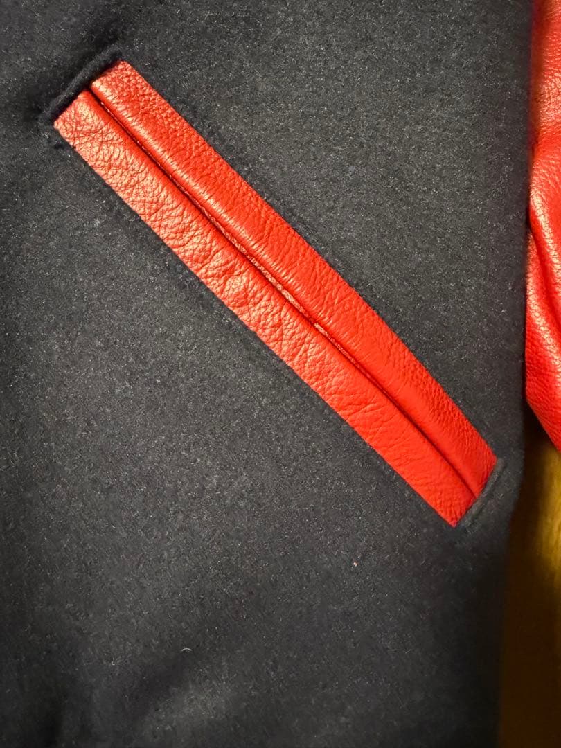 広島カープ　2023 本革スタジアムジャンパー　Mサイズ　　スタジャン