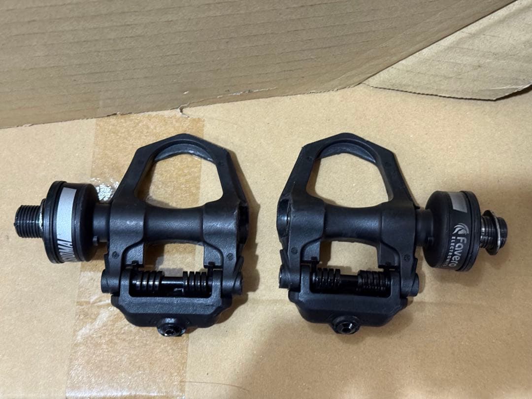 Favero Assioma パワーメーター ペダル 美品 充電コード付き