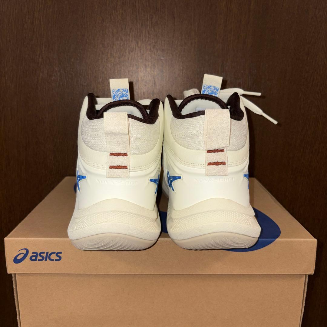 シューズ(男性用) ASICS NOVA SURGE 3
