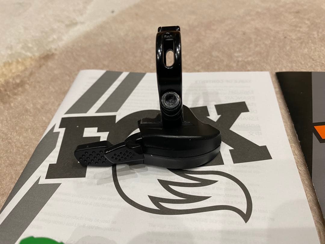 FOX Factory 34 sc 120mm 3ポジション　29er レバー付