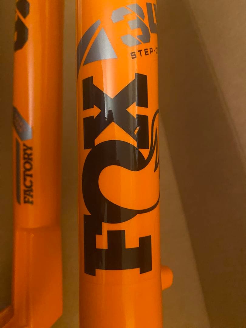 FOX Factory 34 sc 120mm 3ポジション　29er レバー付