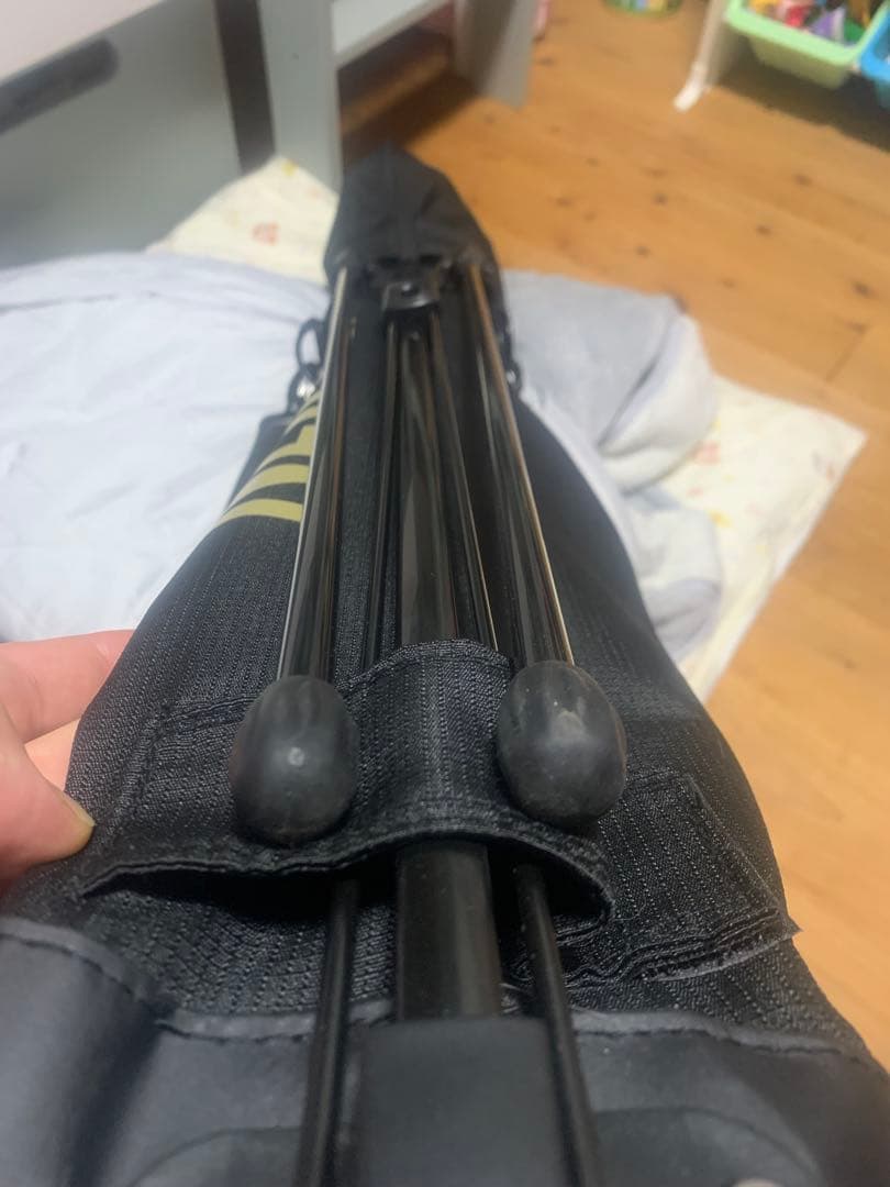 J*.様 NEW ERA セルフスタンド ブラック×ゴールド