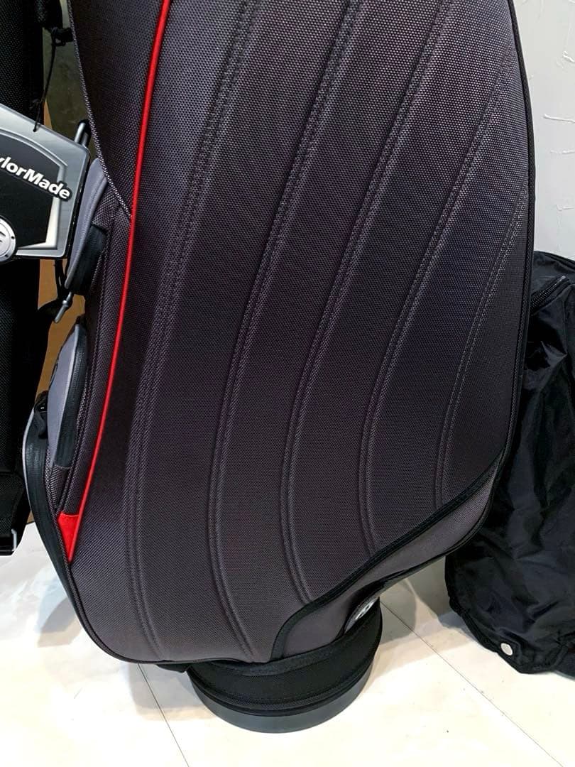 希少　新品未使用　非売品　アウディ　テーラーメイド　キャディバッグ