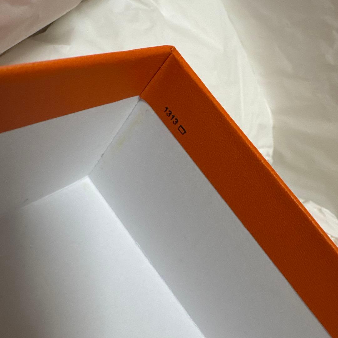 HERMES ギフトボックス オレンジ　エルメス　バーキン