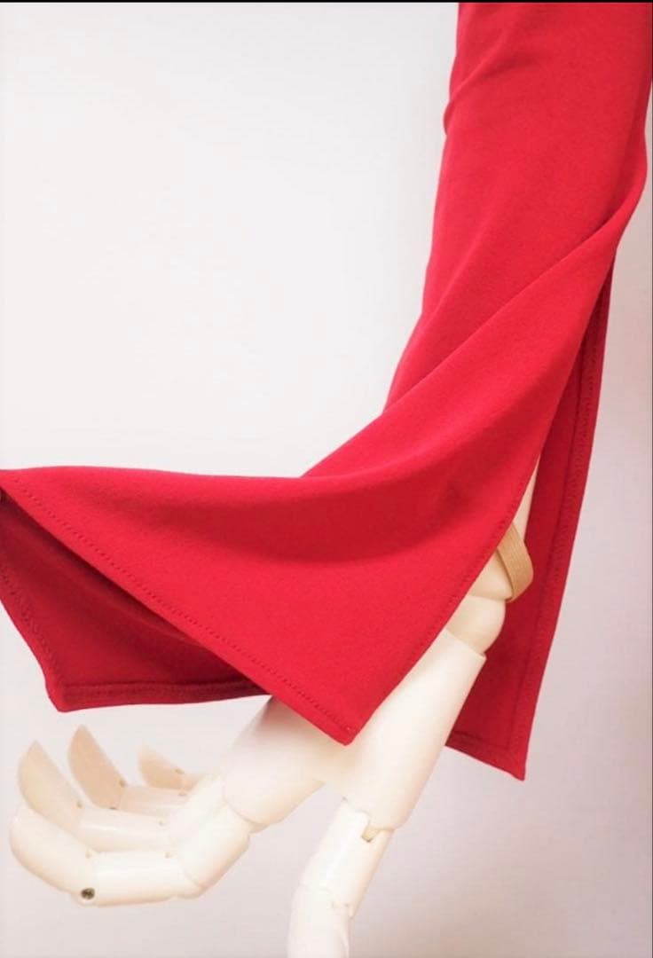 超美品【チャコット】赤/黒/花モチーフ/ラテン/ドレス/社交ダンス