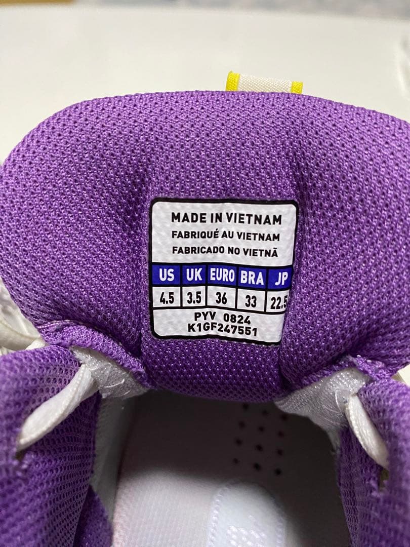 美品！限定カラーミズノ ウエーブダイバースLG4 Ltd 22.5センチ