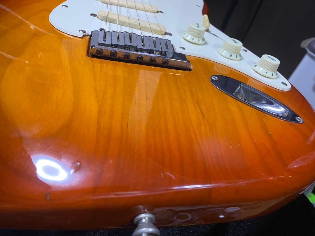 FENDER Japan STR-85 Jシリアル