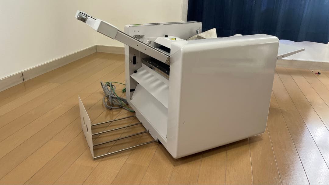 紙折り機　NP270