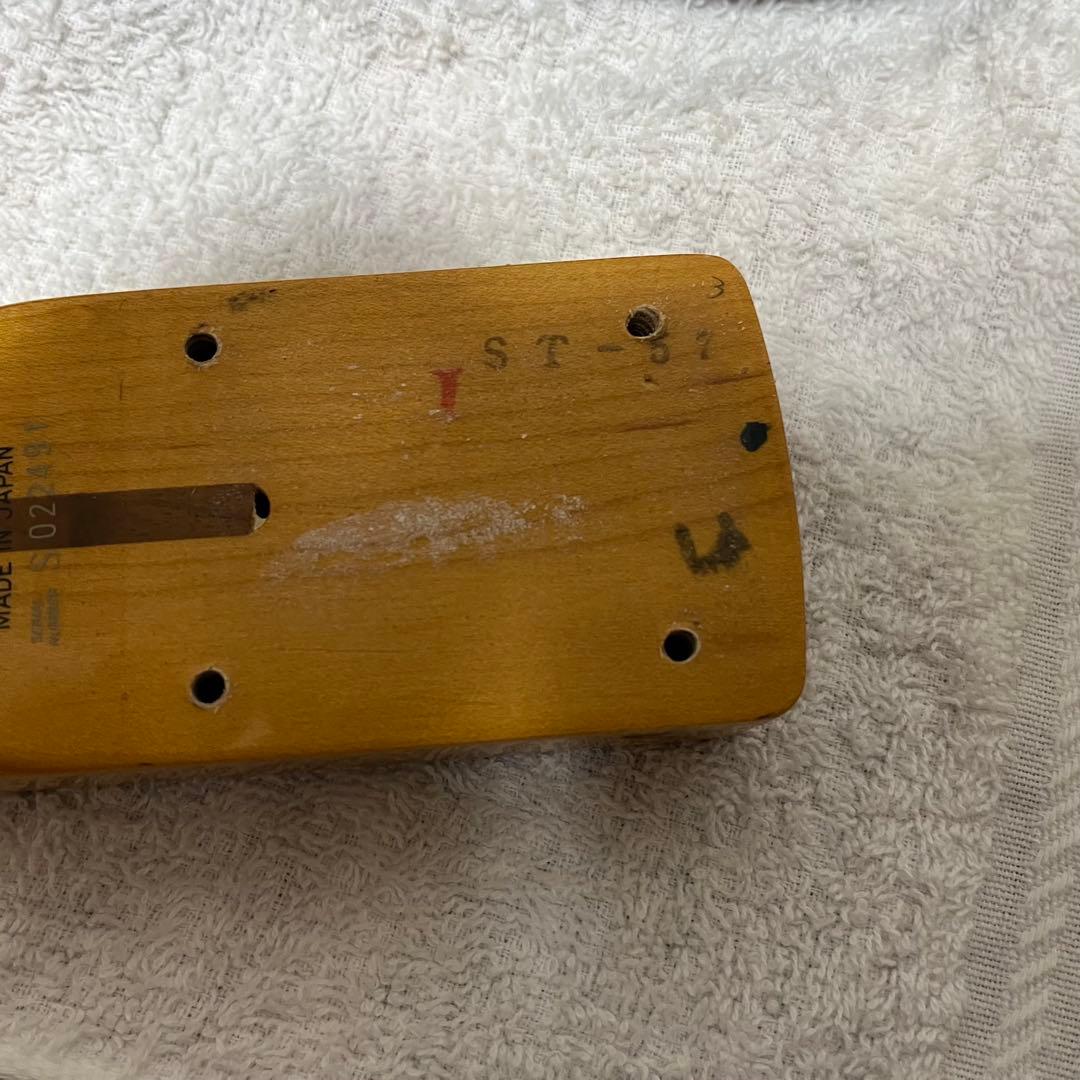 Fender Japan Stratocaster フジゲン製　ハードケース付