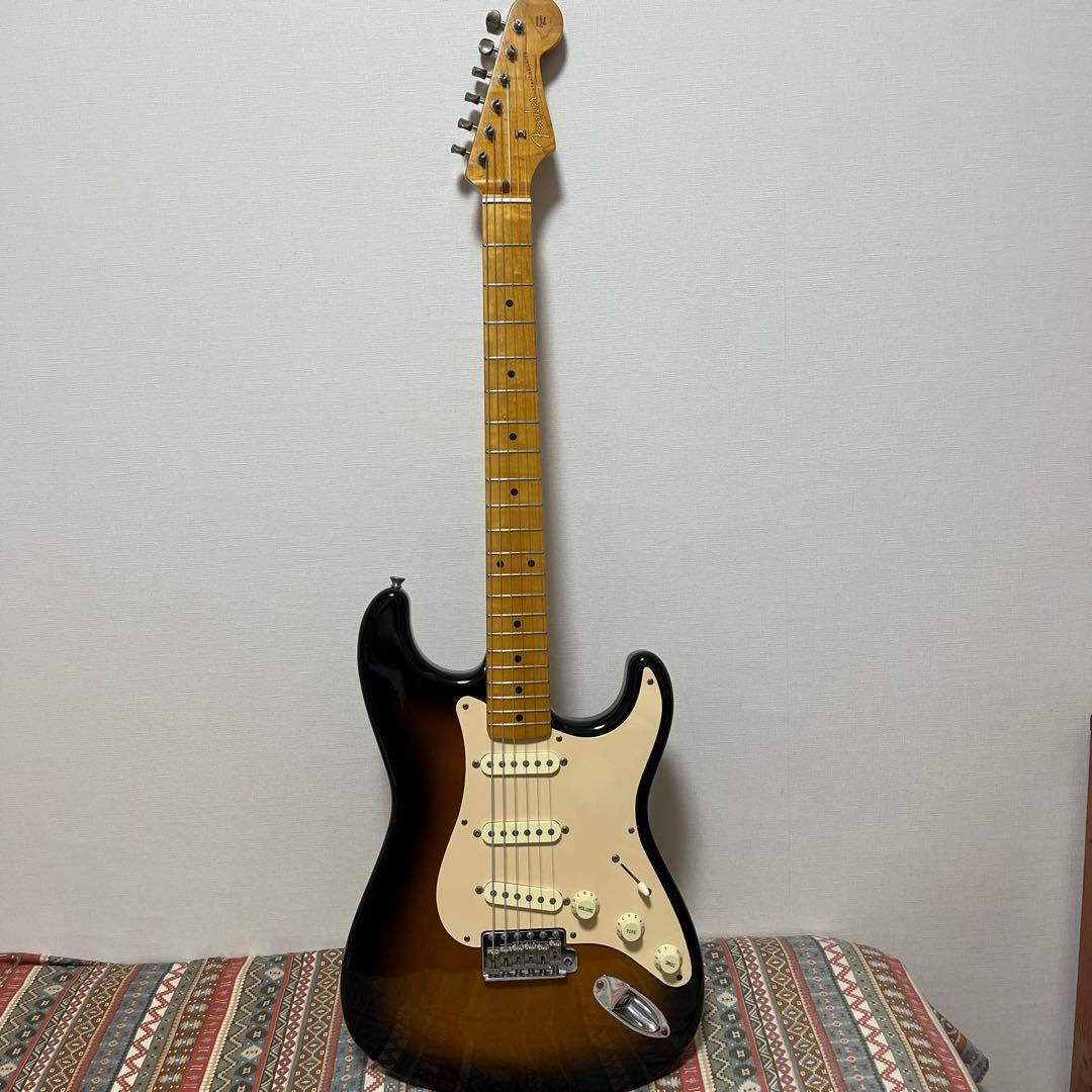 Fender Japan Stratocaster フジゲン製　ハードケース付