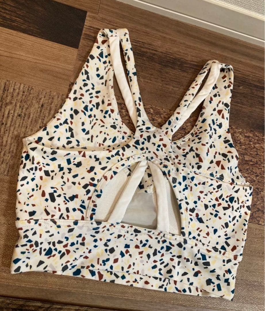 極美　emmi yoga エミヨガ　ヨガウェア　オフホワイト×カラフル　S