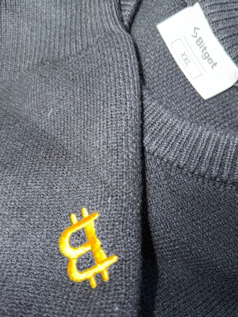 Bitget ラブブ セーター