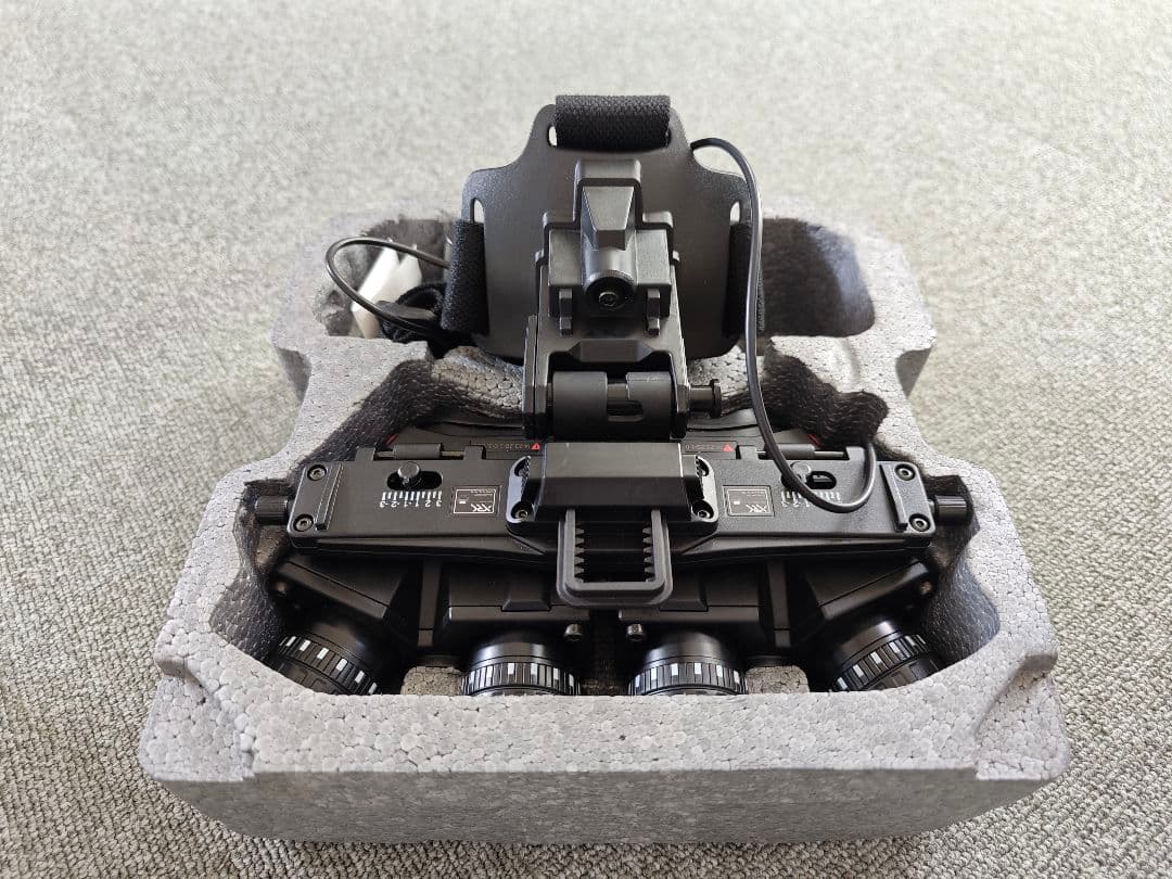 #セット# COD 四眼ナイトビジョン + L4G24マウント + ヘルメット