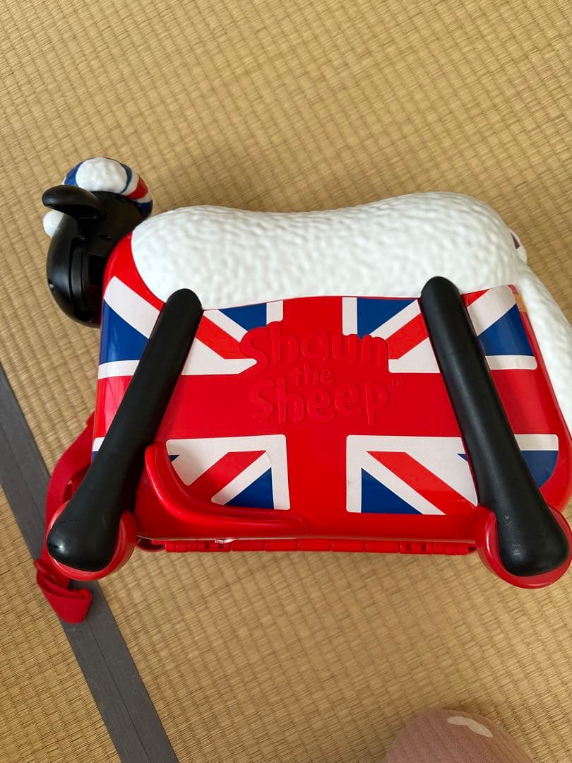 ひつじのショーン　スーツケース