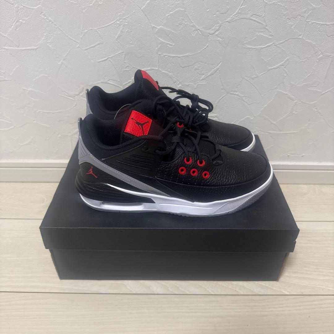【新品未使用品】ジョーダン　オーラ5 26cm