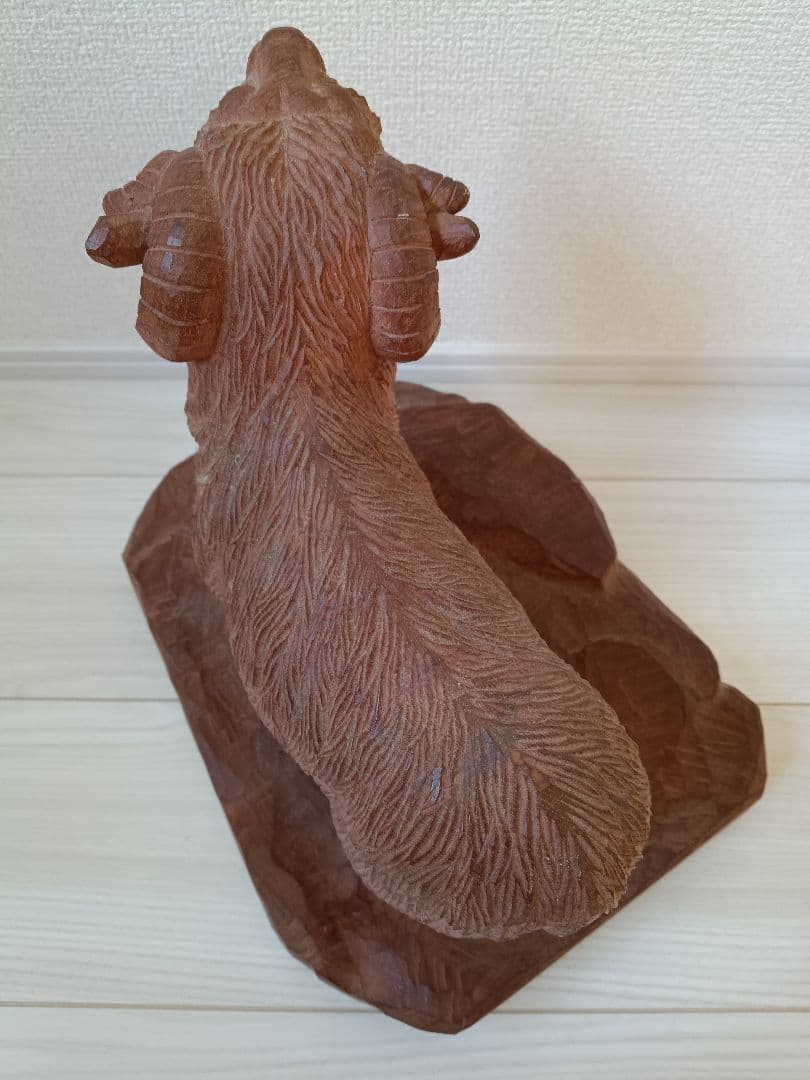 木製 羊の彫刻 風作