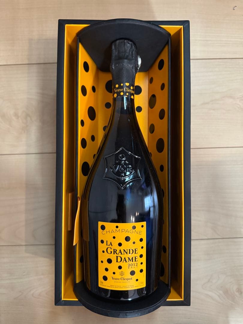 Veuve Clicquot La Grand Dame 草間弥生