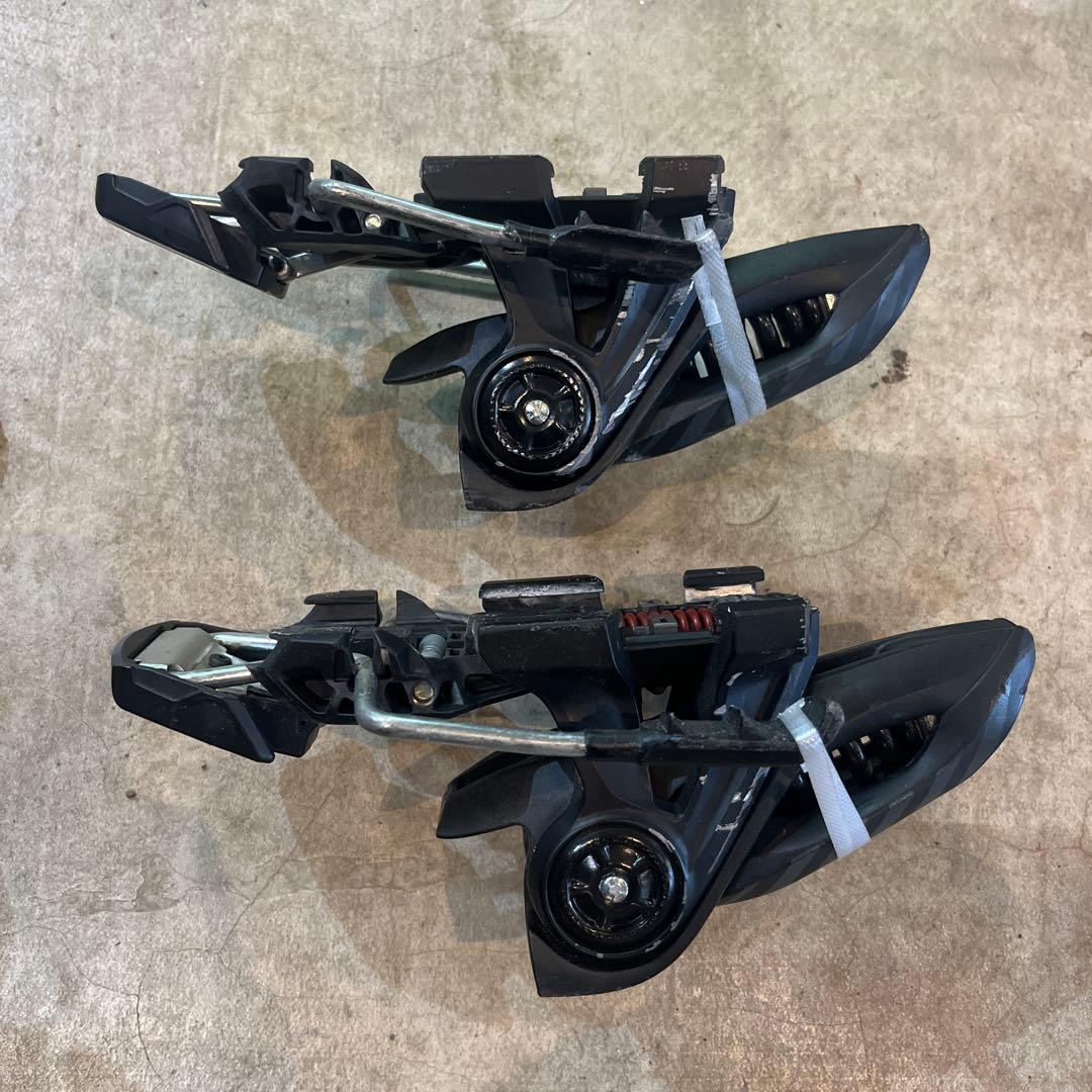 マーカービンディング　ジェスター