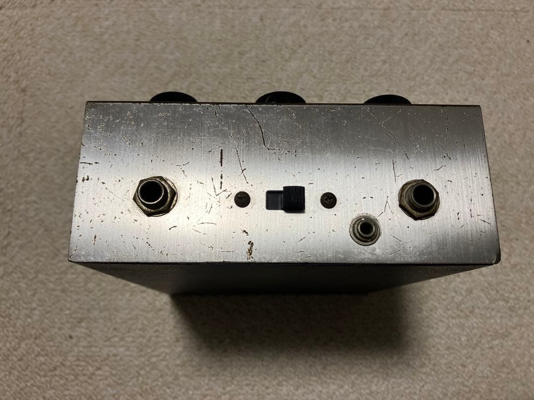 Electro-Harmonix BIG MUFF V3 ②