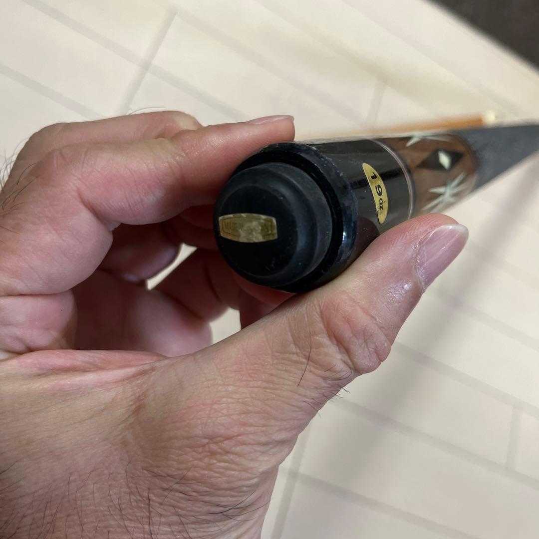 ビリヤードのキュー