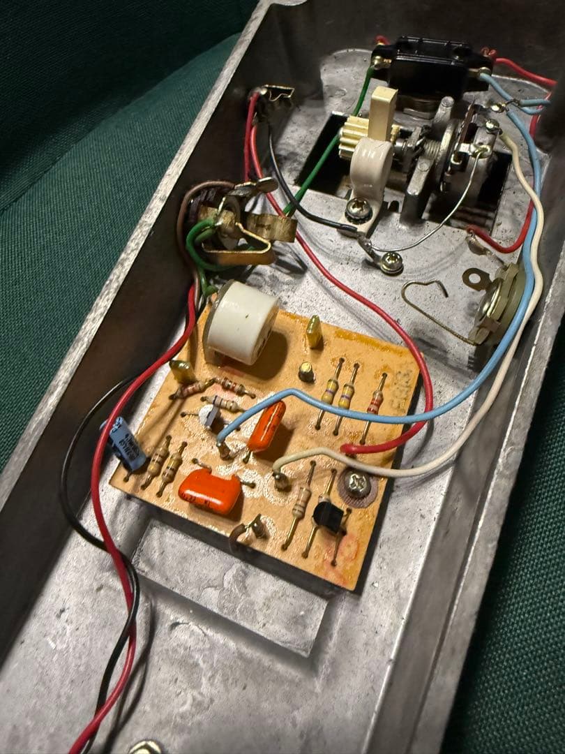 Jen Crybaby Super 元箱付き